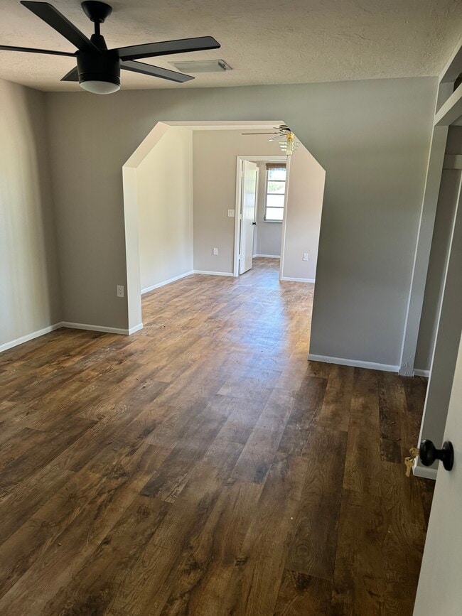 Building Photo - 15513 FL-64