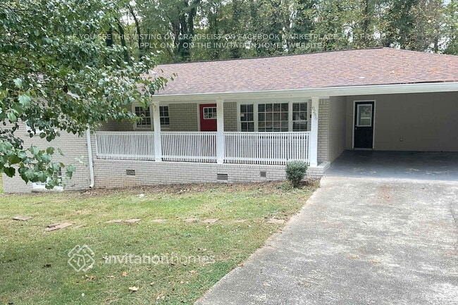 Building Photo - 6286 David Ln SW