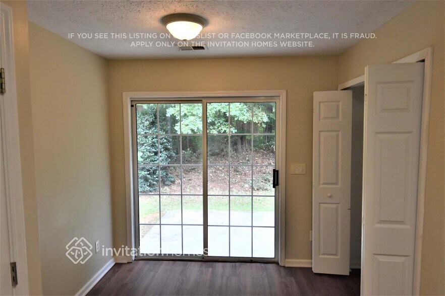 Building Photo - 3676 Southwick Dr NW