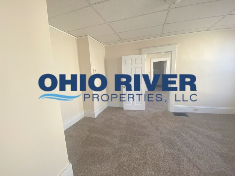 Building Photo - 1017 S Zane Hwy