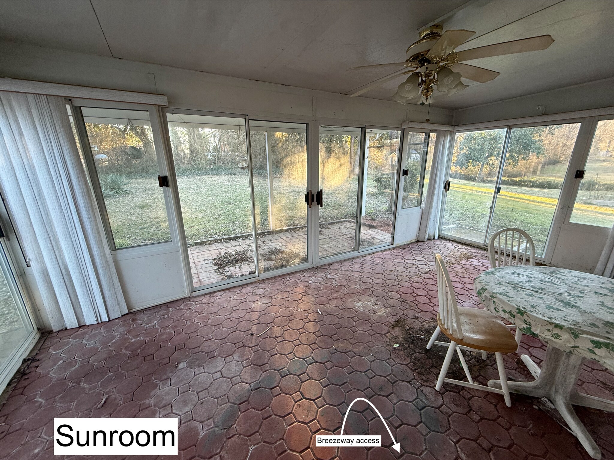 Building Photo - 439 Hicks Cir