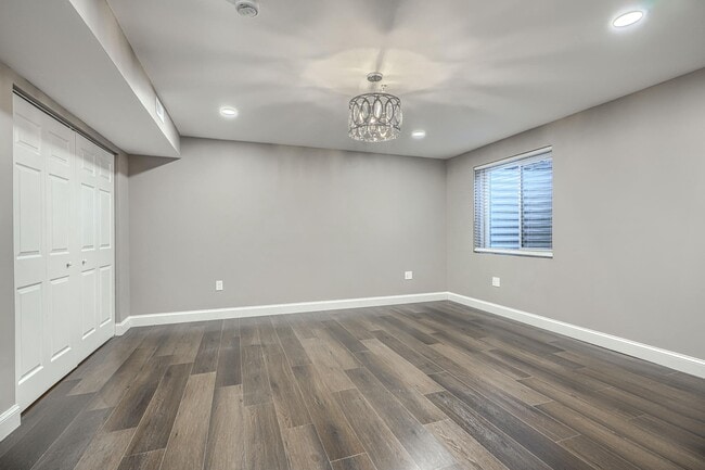 Building Photo - 601 Long Wall Dr