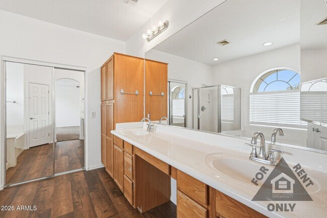 Building Photo - 4321 W Judson Dr