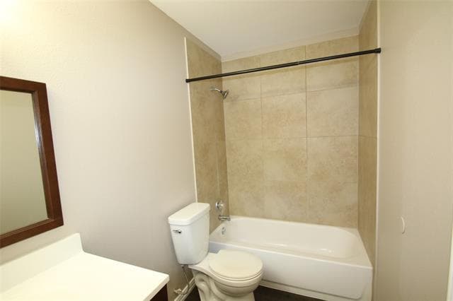 Building Photo - 6812 Cuculu Dr