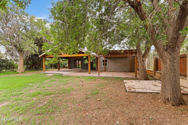 Building Photo - 7716 Wenda Dr