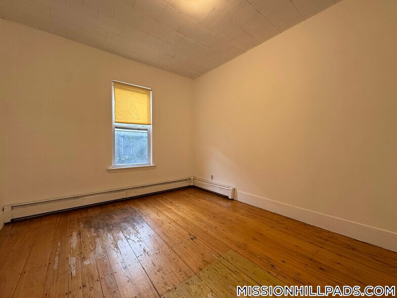 Building Photo - 2 Torpie St