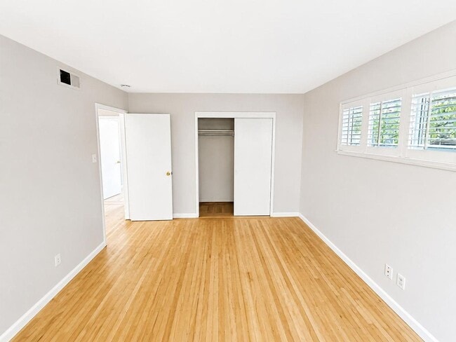 Building Photo - Bright & Spacious 3-Bedroom Home with Expansive Yard in Sacramento