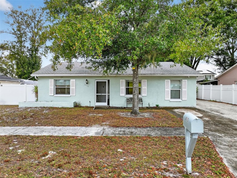 Building Photo - 6515 Spanish Moss Cir