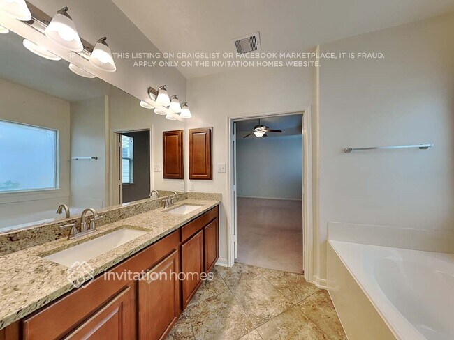 Building Photo - 17211 Pecos Park Ln