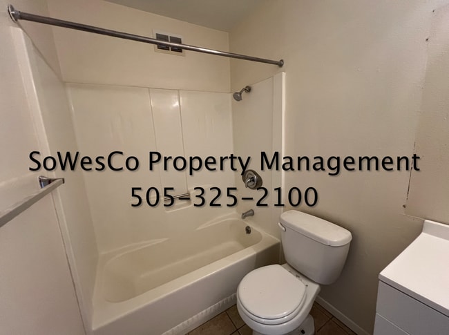 Building Photo - Newly Remodeled 3 Bed 2 Bath Home