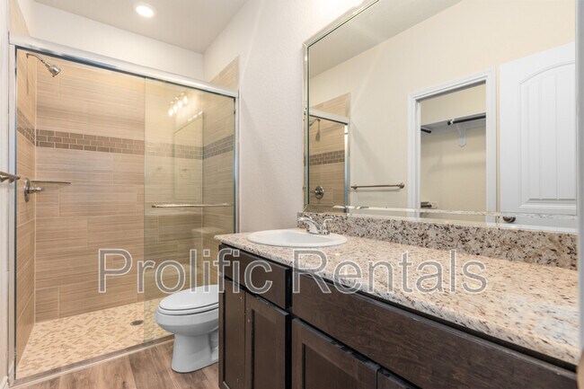 Building Photo - 110 Logan Ct