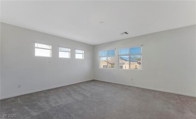 Building Photo - 9764 Bedstraw St