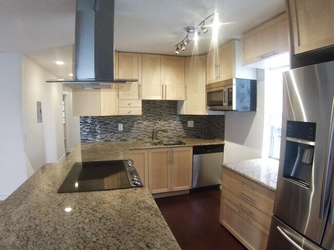 Building Photo - 854 Normandy Trail