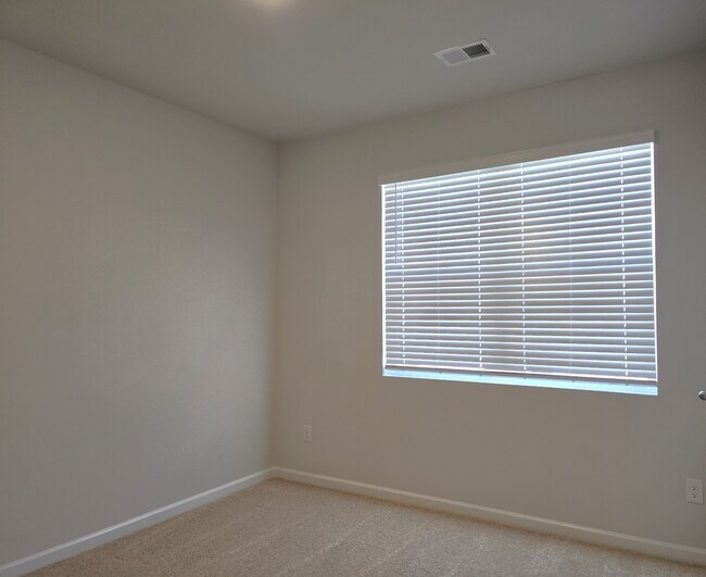 Building Photo - 5188 Captain Dr