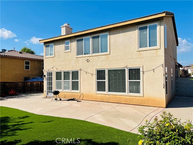 Building Photo - 34391 Hillingdon St
