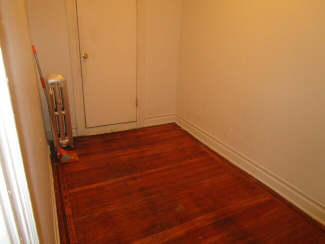 Building Photo - 6825 7th Ave