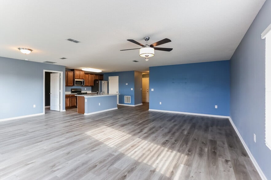 Building Photo - 12394 Glimmer Wy