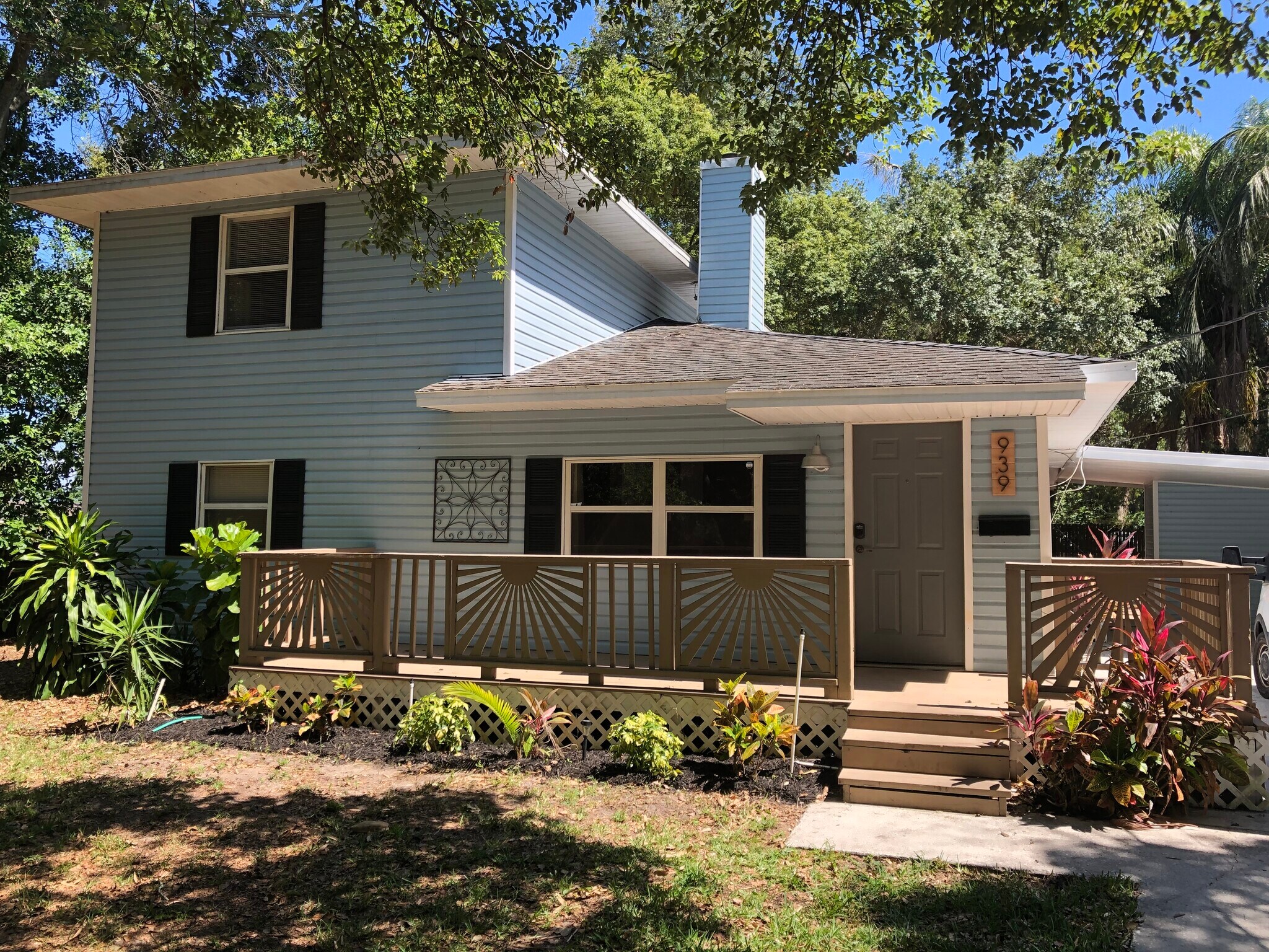 Building Photo - 939 E Bella Vista St