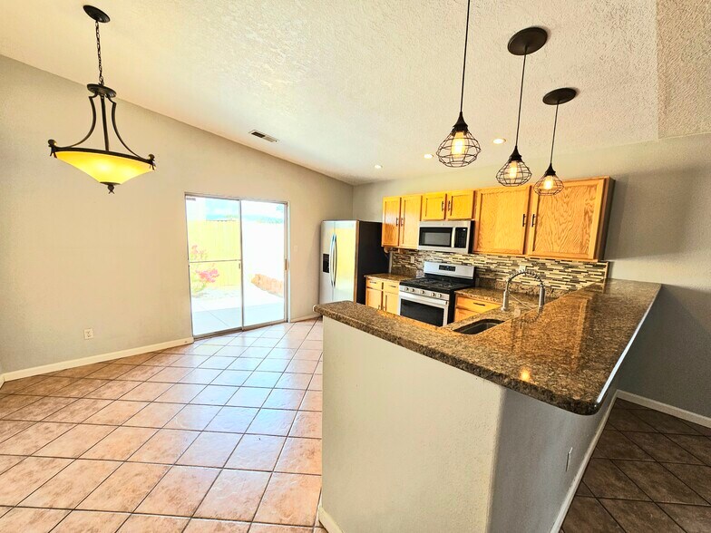 Building Photo - 10740 Stone Hollow Pl NW