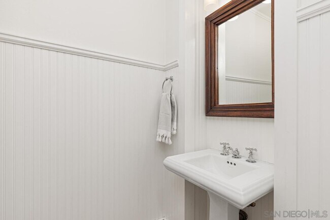 Building Photo - 2870 Rancho Pancho