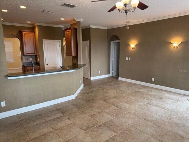 Building Photo - 34314 Tuscany Ave
