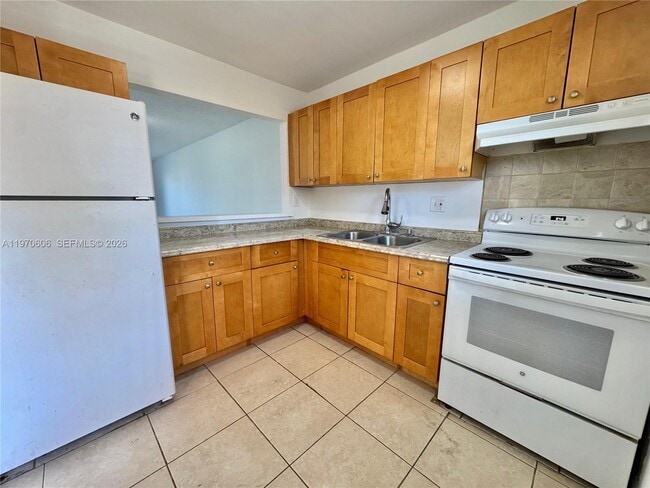 Building Photo - 1503 NW 207th St