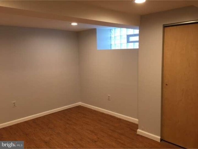 Building Photo - 3503 Hartel Ave
