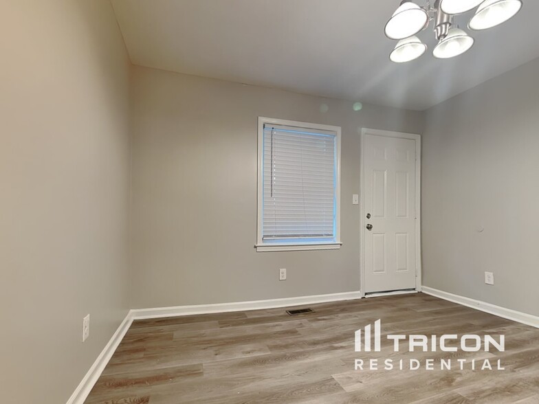 Building Photo - 2969 Major Ct