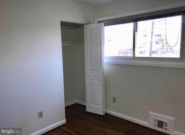 Building Photo - 4917 McCall St