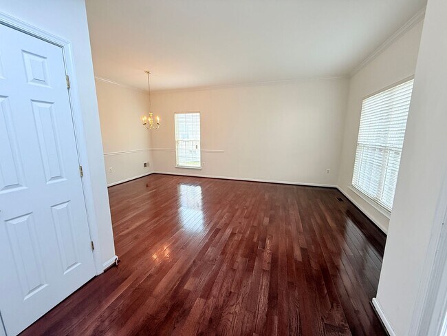 Building Photo - 3 Brushy Creek Cir