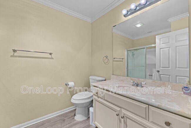 Building Photo - 2648 Alpine Blvd