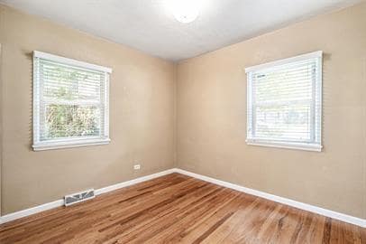 Building Photo - Cory-Merrill Charmer