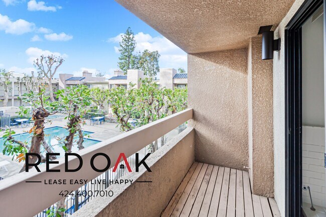 Building Photo - 7810 Topanga Canyon Blvd