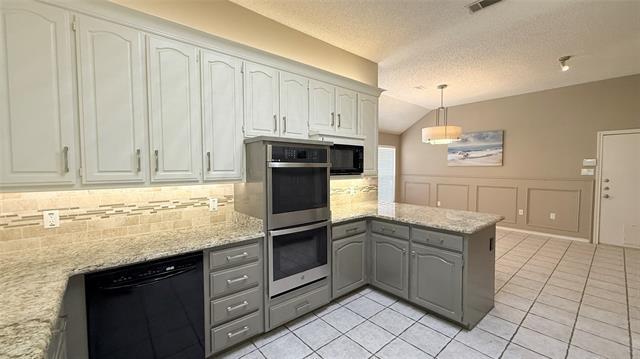 Building Photo - 2709 Serenade Ct