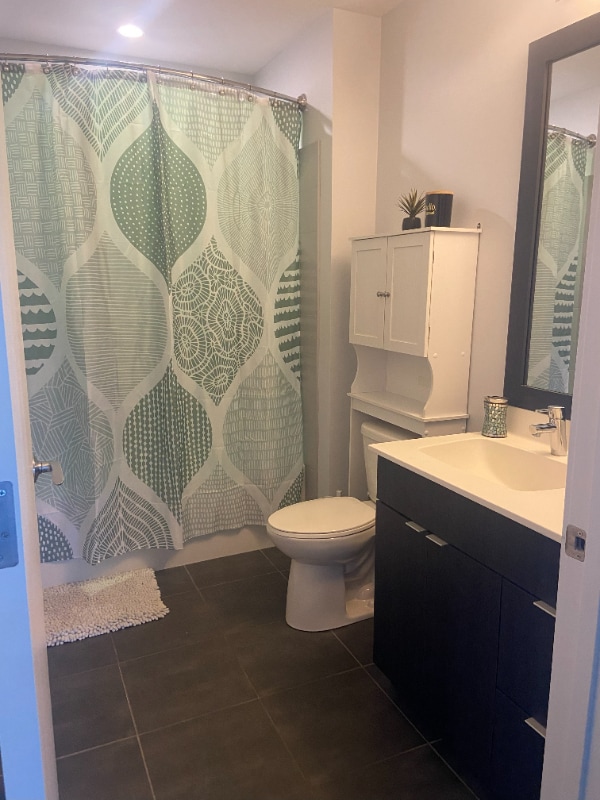 Building Photo - 1000 S Clark St