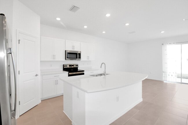 Building Photo - Palmero Annual Townhouse for Rent