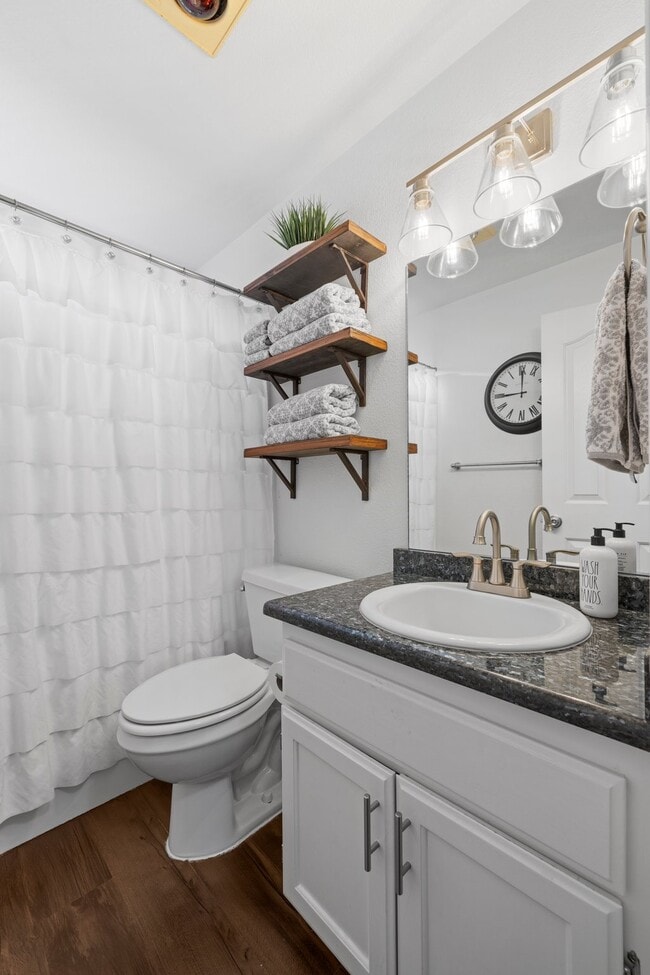 Building Photo - 1234 Pheasant Wy