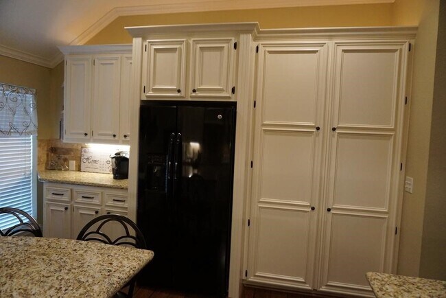 Building Photo - 26634 Clear Mill Ln