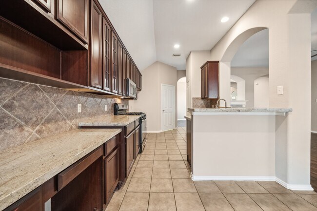 Building Photo - 17218 Double Lilly Dr