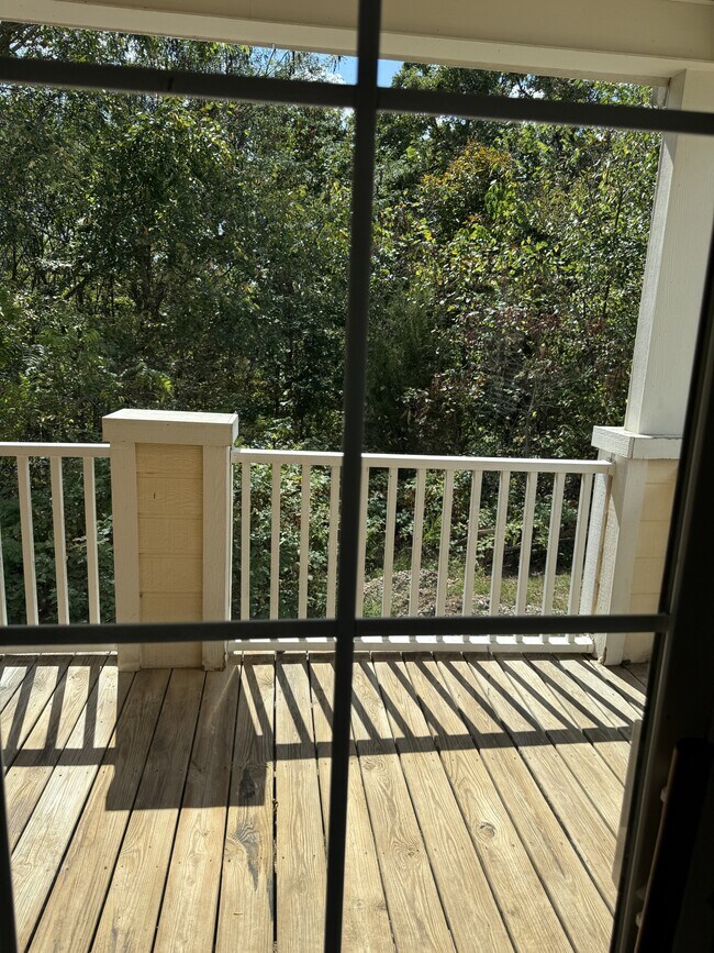 Building Photo - 14162 Hwy P