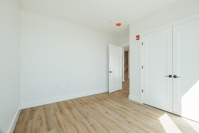 Building Photo - 67 Dr Martin Luther King Jr Blvd