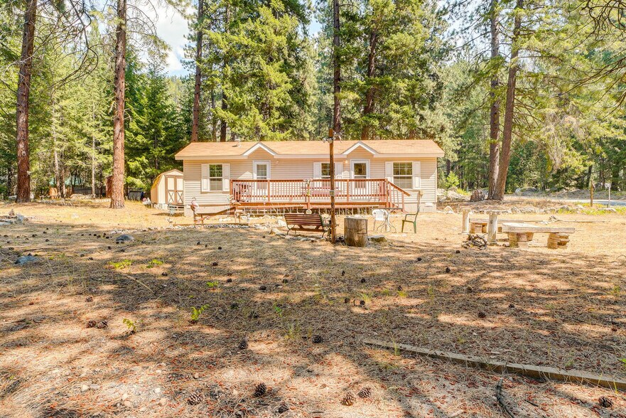 Building Photo - 16934 Tyee Dr