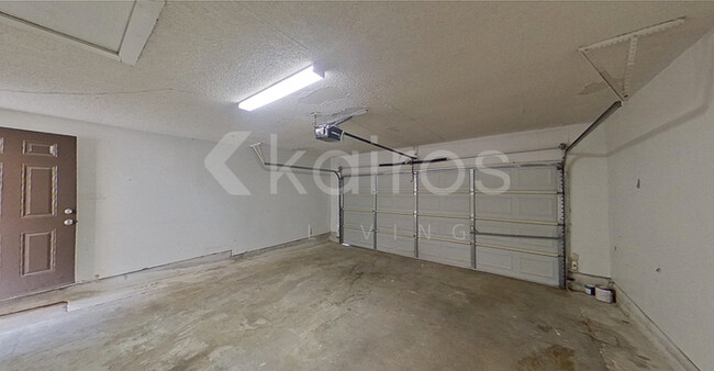 Building Photo - 2106 Woodnote Ln