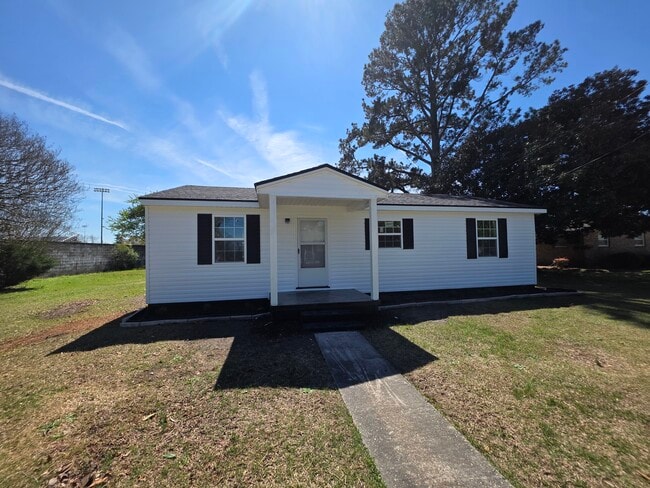 Building Photo - 1001 James St