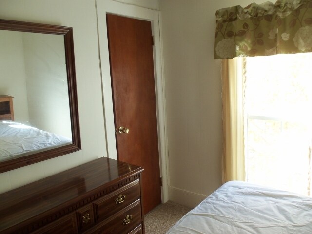 1st BDRM - 12 Pine St