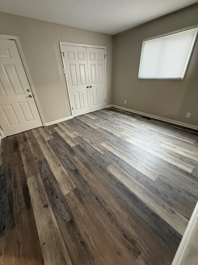 Building Photo - 505 Sunrise Blvd