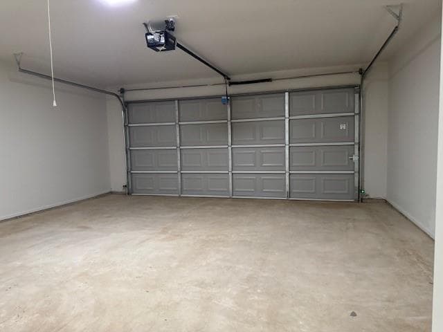 Building Photo - 9604 SW 25th St