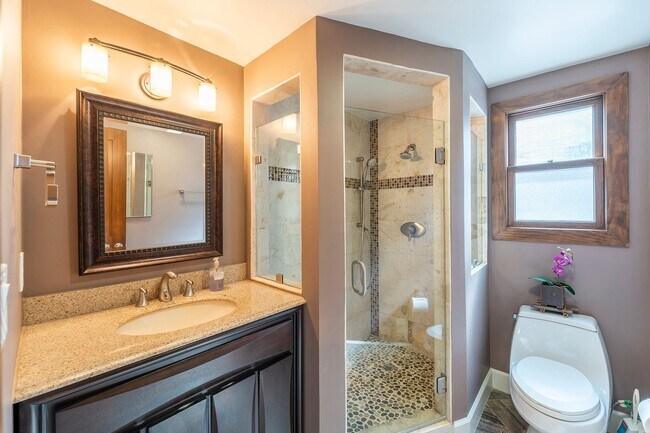 Building Photo - Beautiful Manhattan Beach Rental Home!