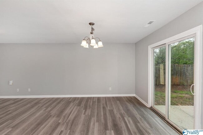 Building Photo - 138 Bayside Ln