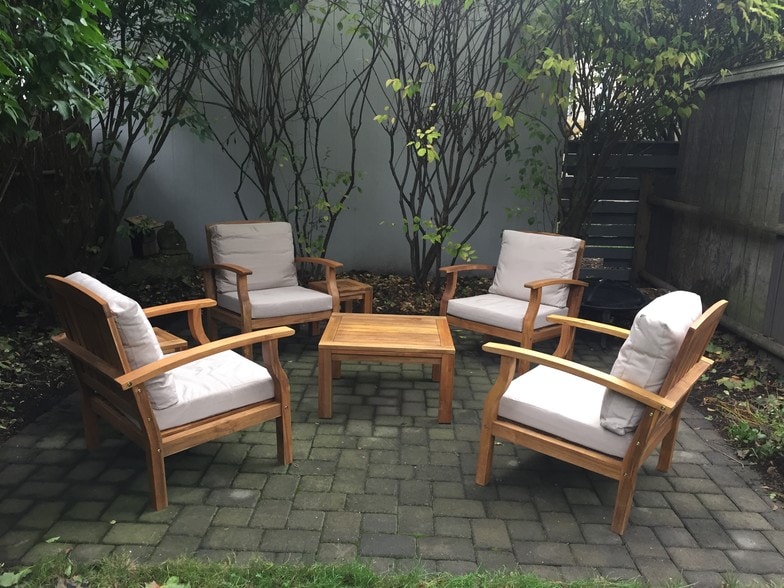 Shared back patio - 30 Vesper St
